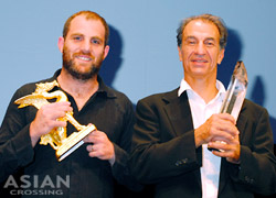 ���q�̌x�@���y��