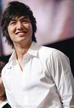 �C�E�~���z