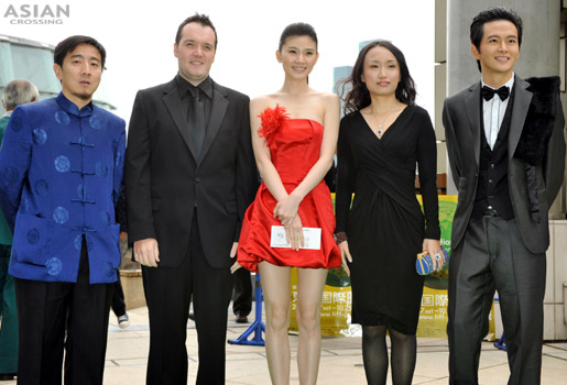 �i���̓V�Q�X�g