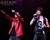 �\���E�z����3