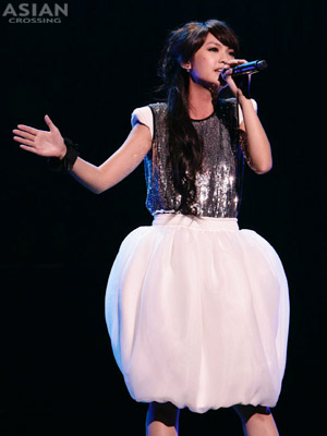 ���C�j�[�E����