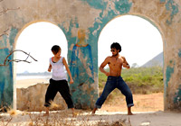 �W�[�W���[�F��łɁA�������A�ҁX����