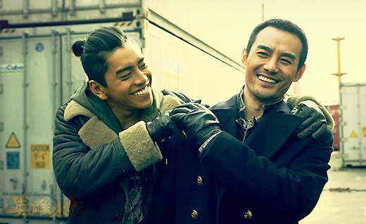 �j�����̔҉�2018