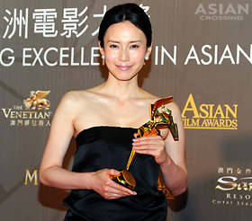 ���J���I