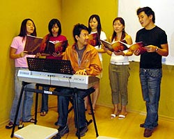 ���[�E�E�F�C�\��