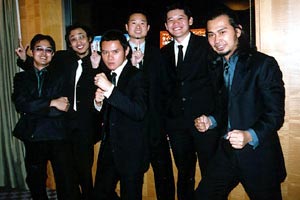 �^�C��6�l�̊ē���