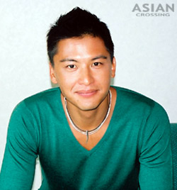 �_���J��3