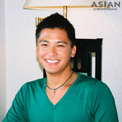 �_���J��4