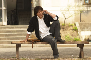 �t�������