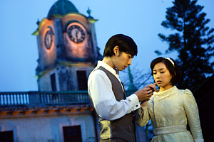 �z�[���e�B���O�E�����@�[�@���ʂ�ꂽ���l����