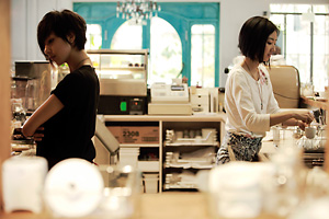 ��k�J�t�F�X�g�[���[