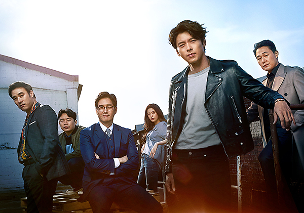 �X�E�B���_���[�Y