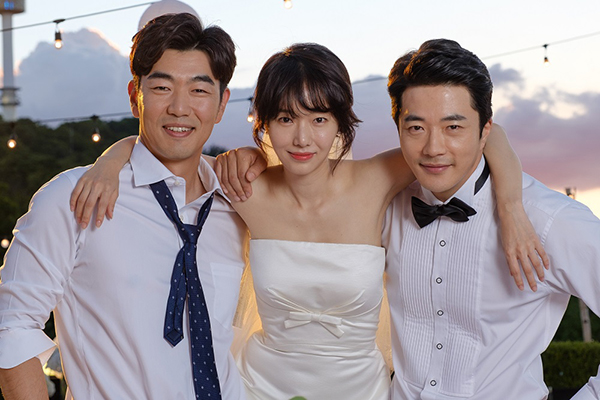 ���u�E�A�Q�C�� �Q�x�ڂ̃v���|�[�Y