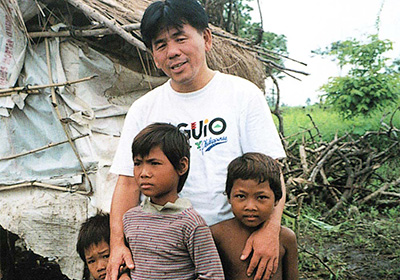 OKAは手ぶらでやってくる