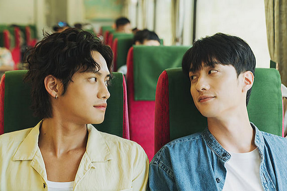 鯨が消えた入り江